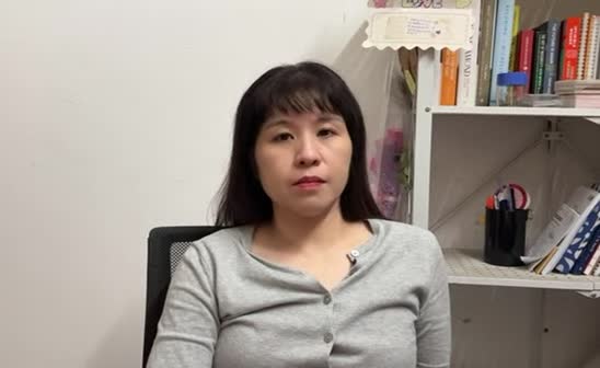 Intro to Accountant and Customer Service Officer thumbnail